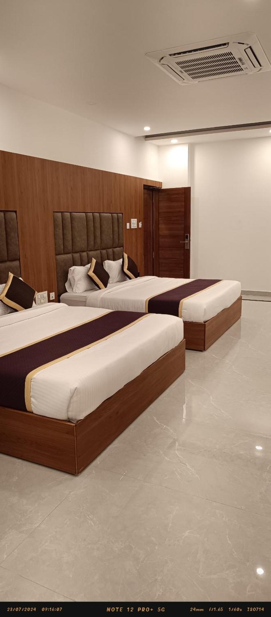 Best Residency Hosūr المظهر الخارجي الصورة