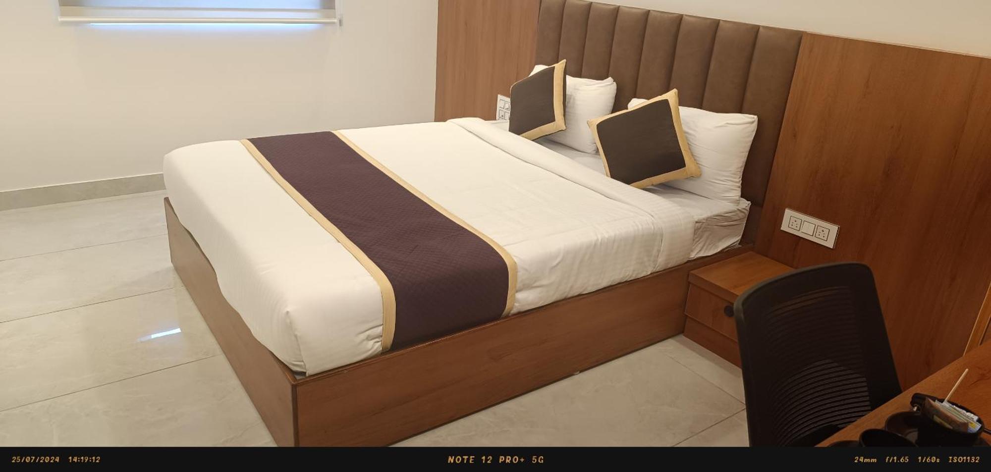 Best Residency Hosūr المظهر الخارجي الصورة