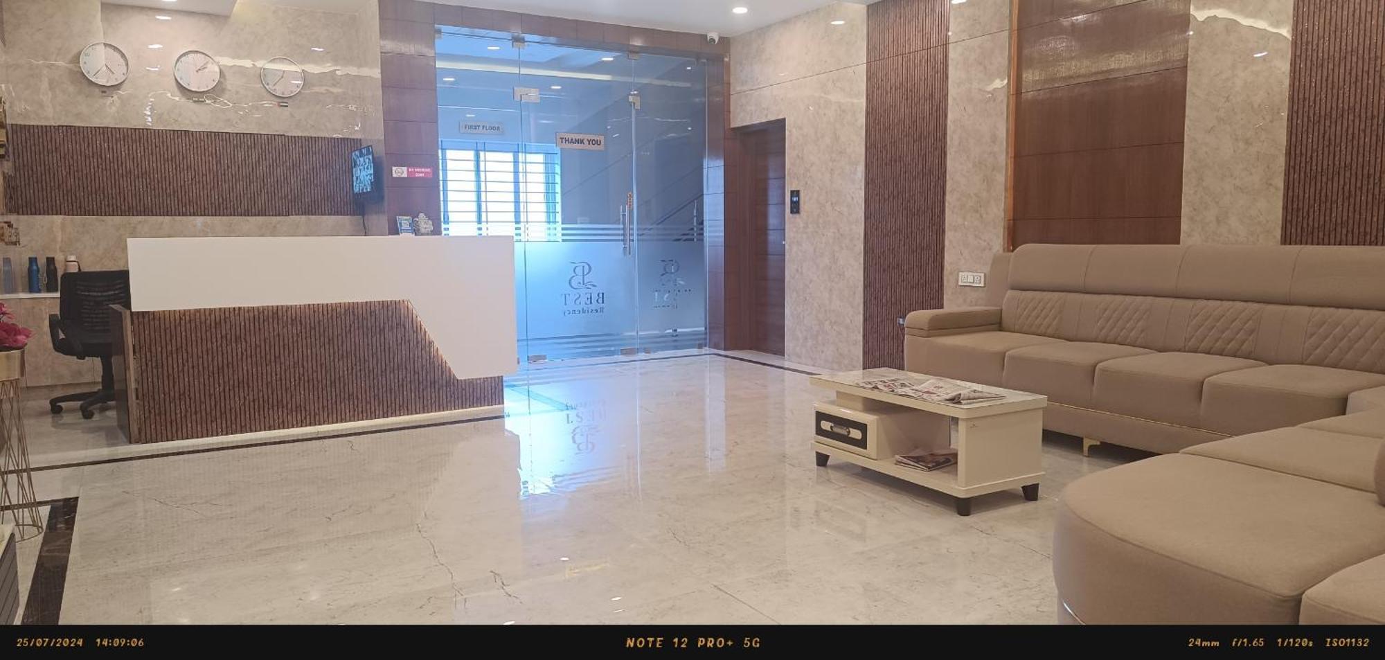 Best Residency Hosūr المظهر الخارجي الصورة